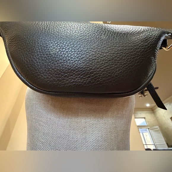 Coach RARE x Chelsea Champlain Pebbled Leather Belt Bag - Picture 13 of 13